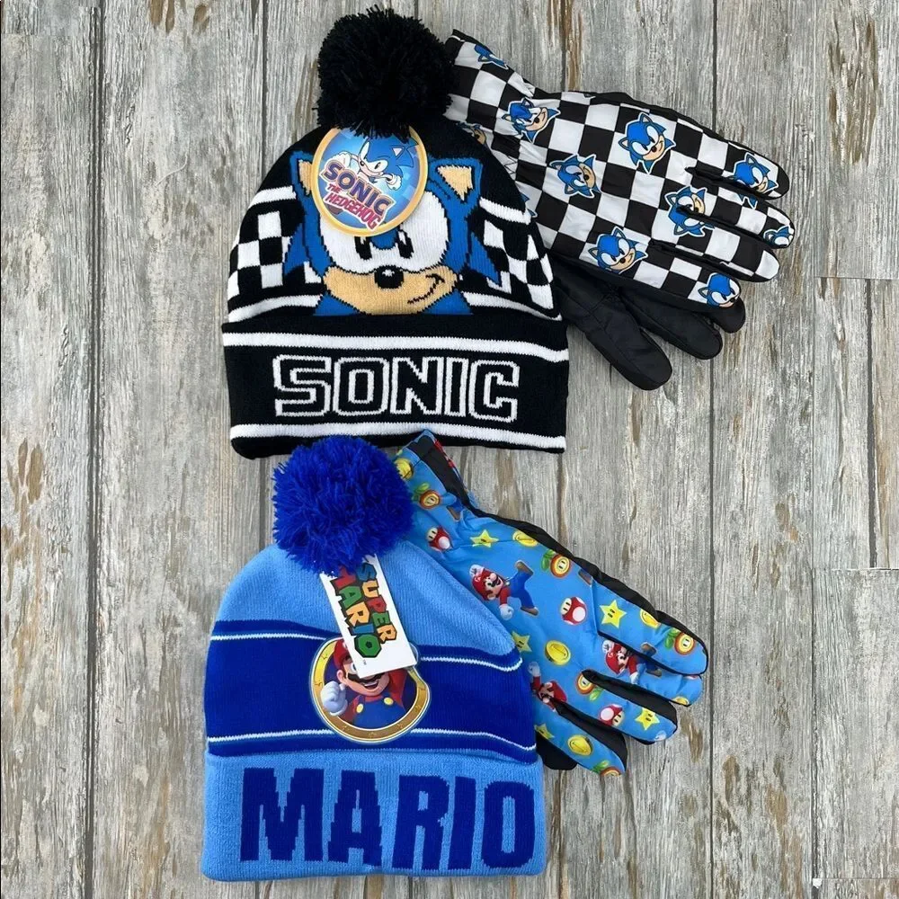 Super Mario & Sonic The Hedgehog Beanie Hat & Gloves 4-Piece Set